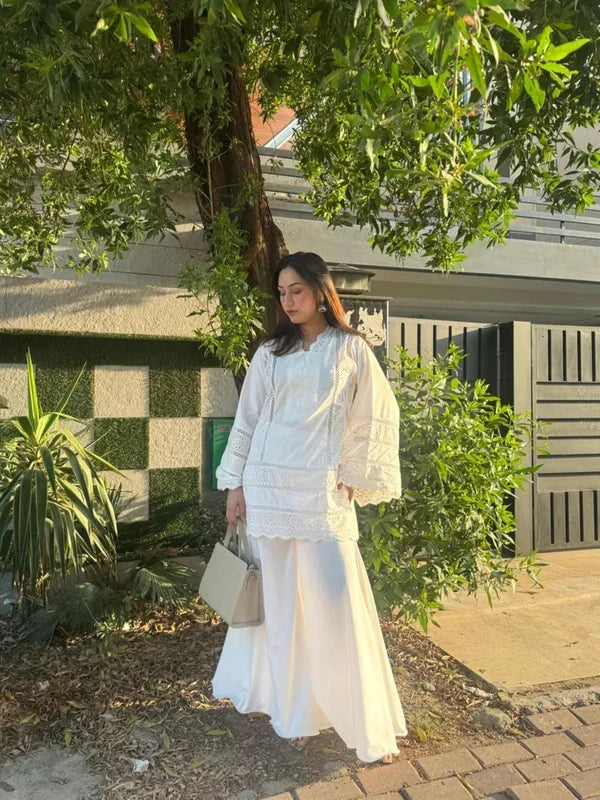 PRISTINE WHITE CHICKENKARI-2PC(EMB)