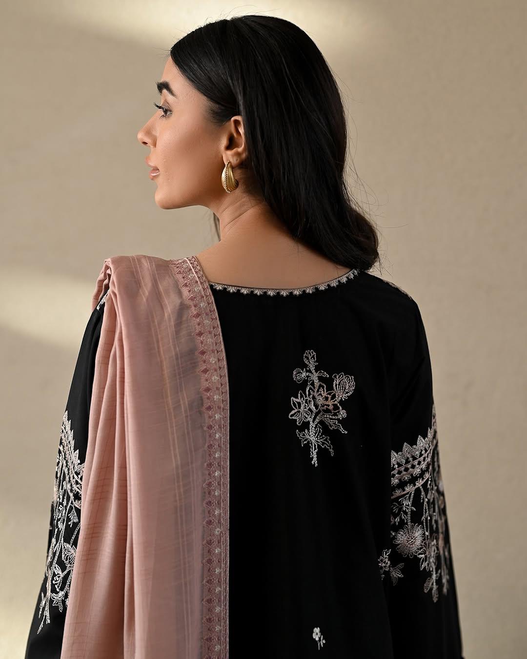ZAIB LUXURY (FARSHI SHALWAR)-2PC(EMB)