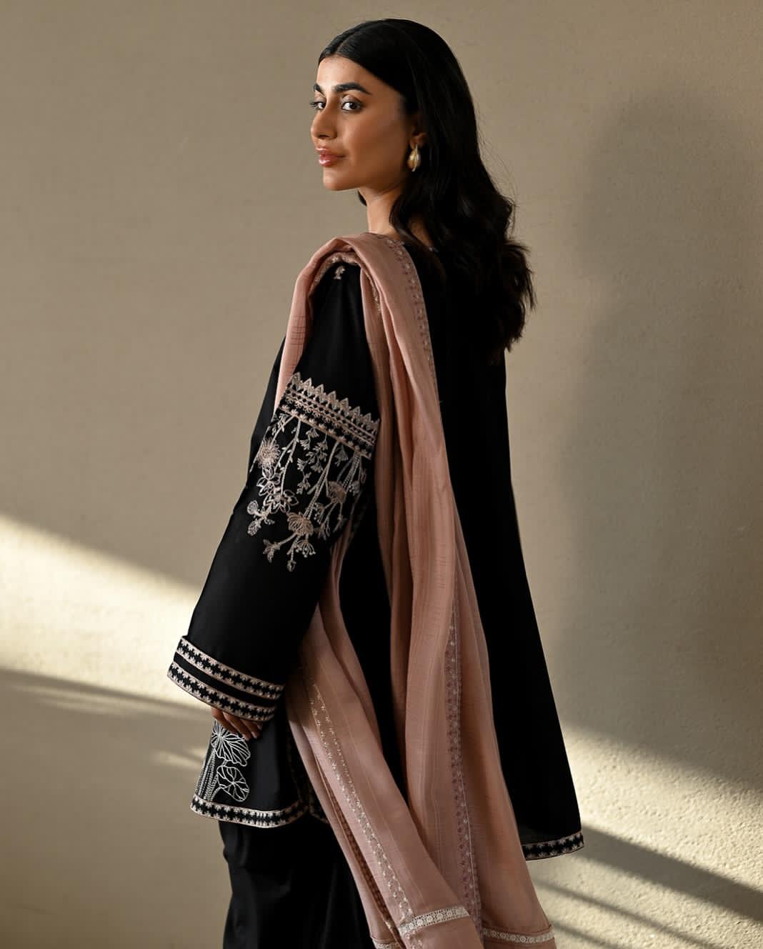 ZAIB LUXURY (FARSHI SHALWAR)-2PC(EMB)