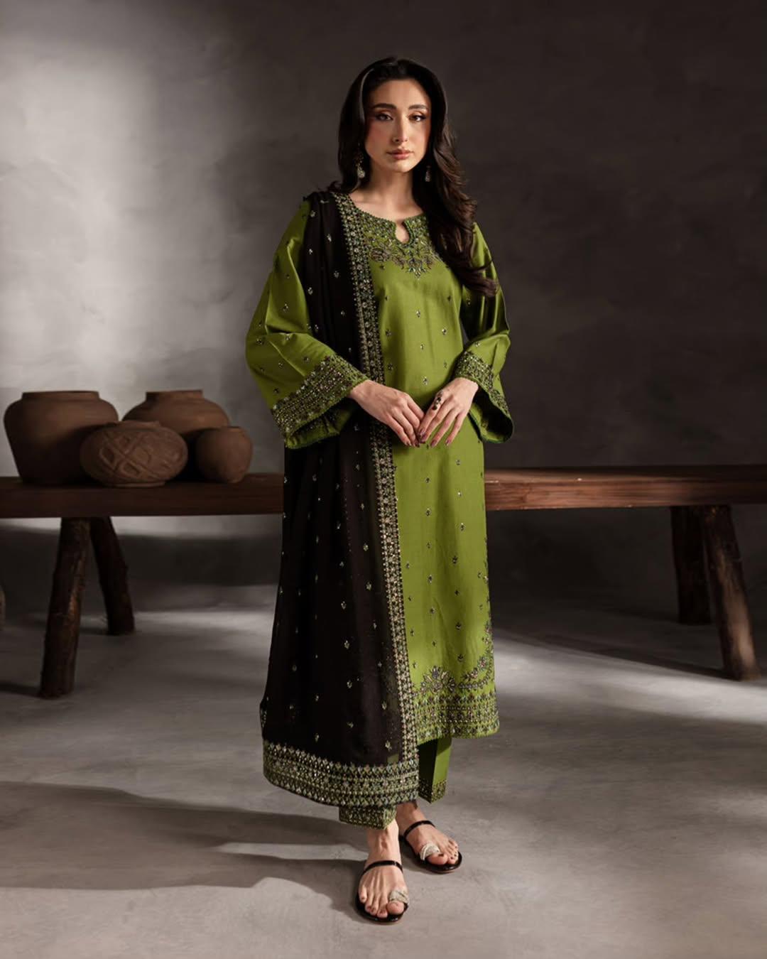 EZZA-3PC(EMB)