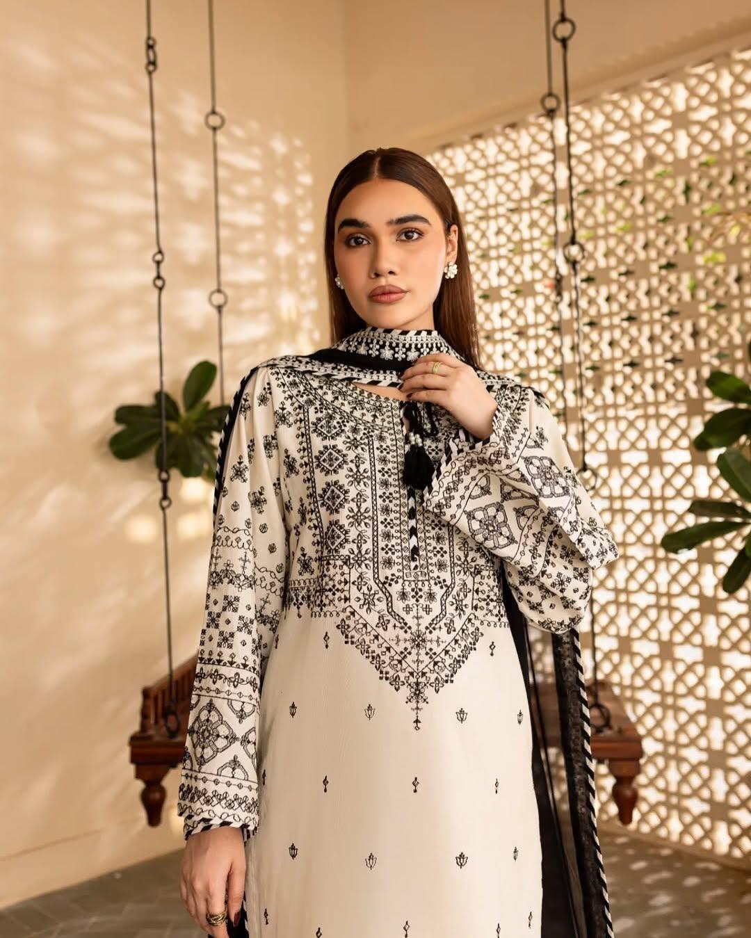WHITE LIME-3PC(EMB)