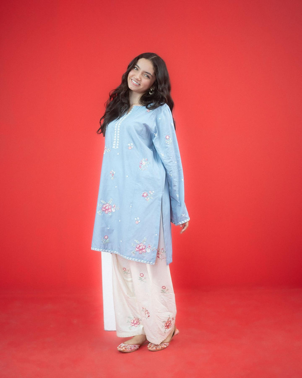 FIZA LAWN-2PC(EMB)