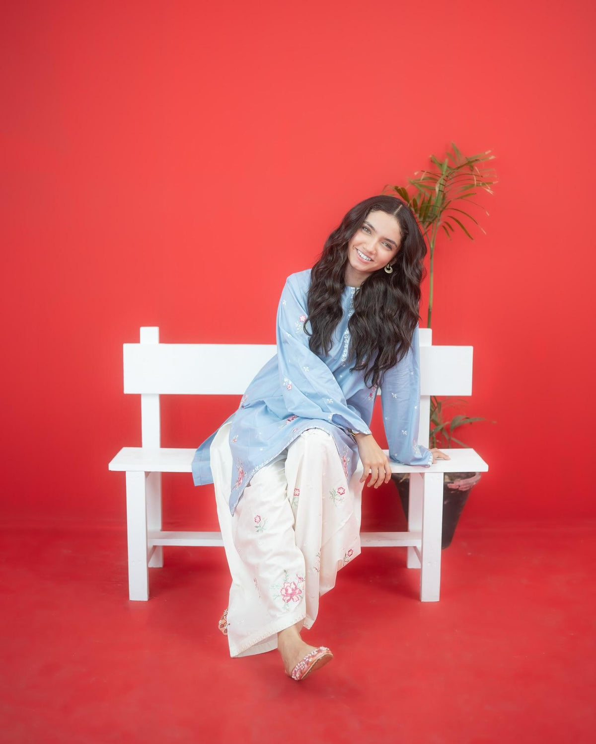 FIZA LAWN-2PC(EMB)