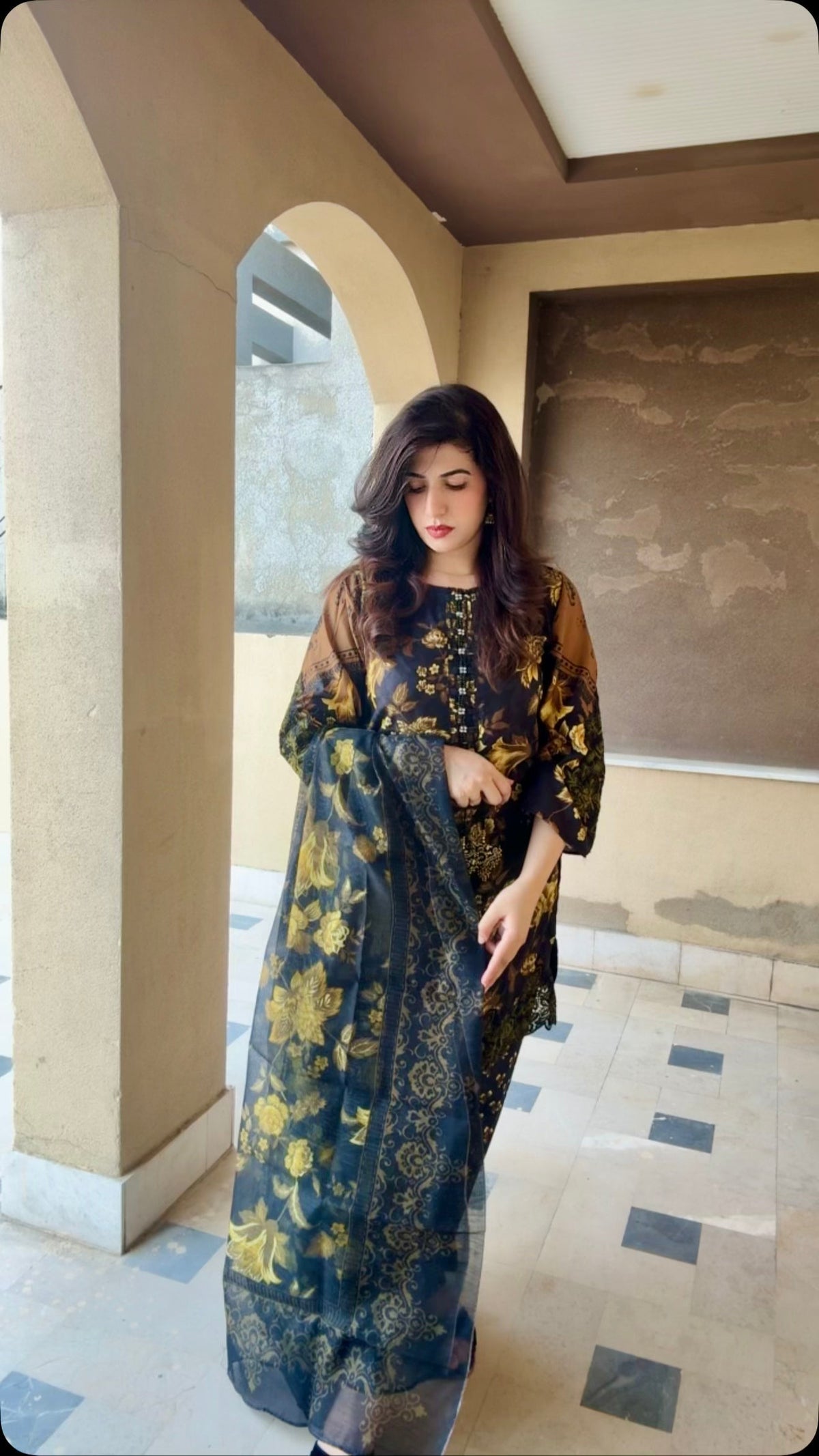 GOLDEN CHARM-3PC