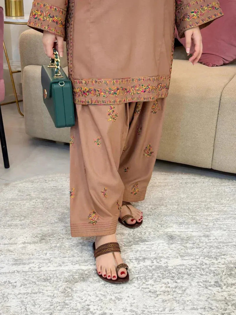 FEFA (FARSHI SHALWAR)-2PC(EMB)