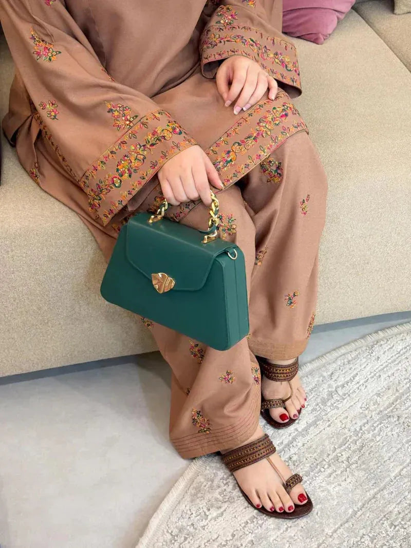 FEFA (FARSHI SHALWAR)-2PC(EMB)