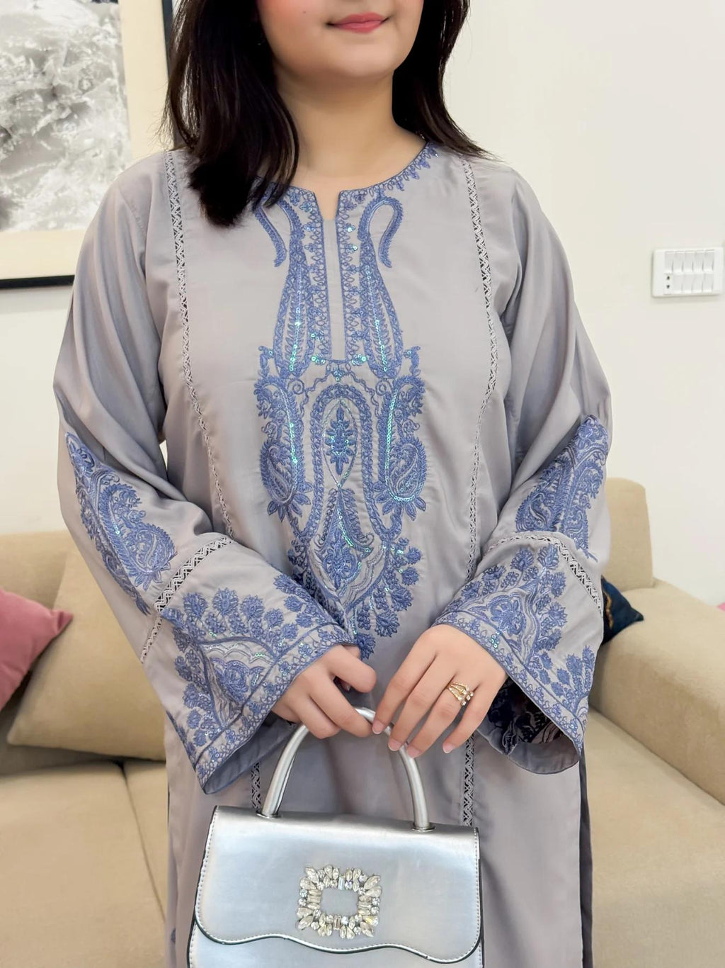ALIYA (FARSHI SHALWAR)-2PC(EMB)