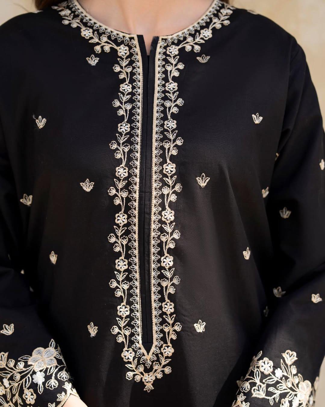 BLACK GULAB-2PC(EMB)