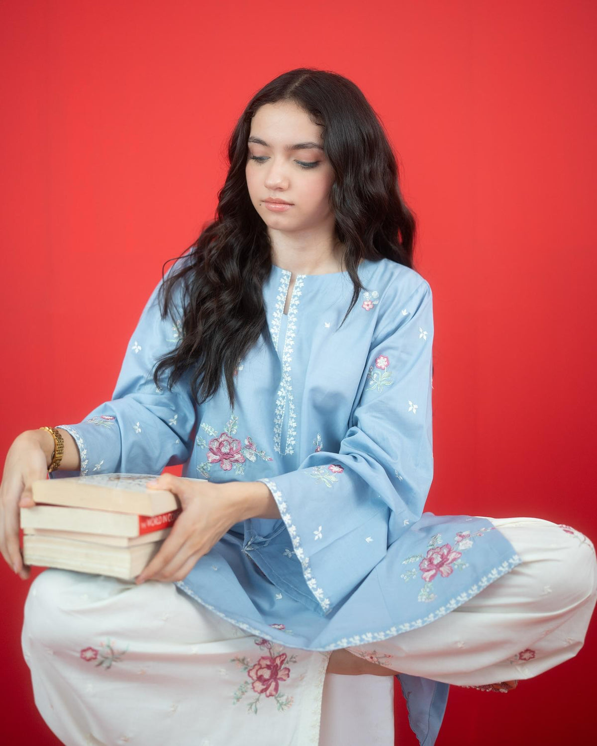 FIZA LAWN-2PC(EMB)