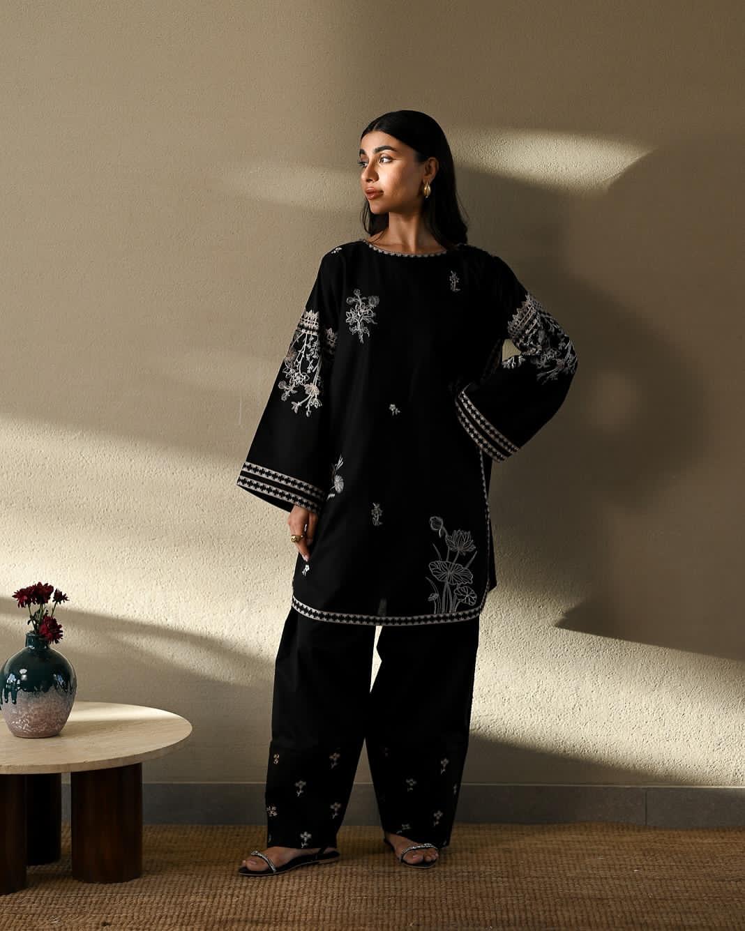 ZAIB LUXURY (FARSHI SHALWAR)-2PC(EMB)