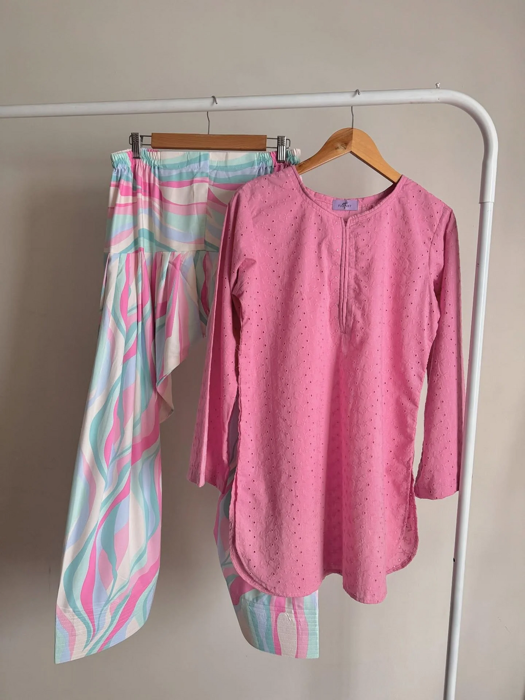 BLUSH CHICKENKARI (FARSHI SHALWAR)-2PC