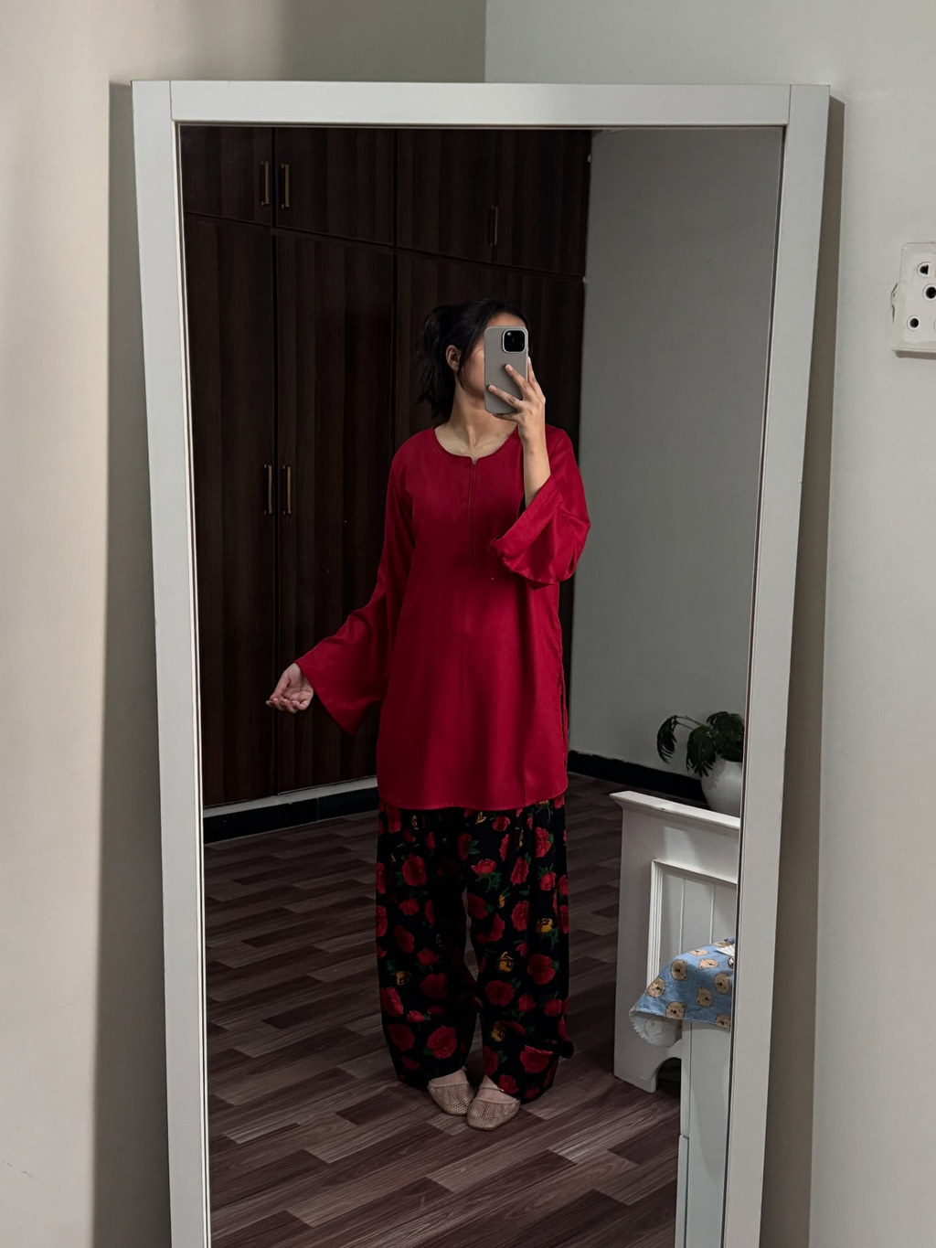 ZAREEN (FARSHI SHALWAR)-2PC