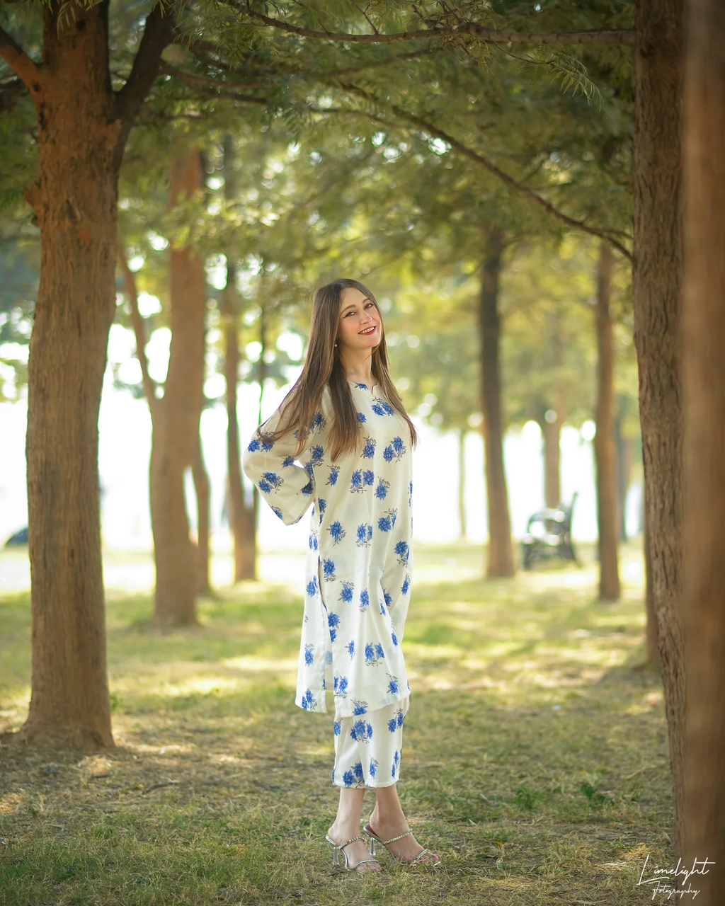WHITE & BLUE GARDEN-2PC