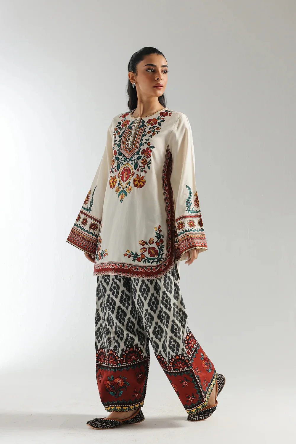 GULISTAN CHARM-2PC