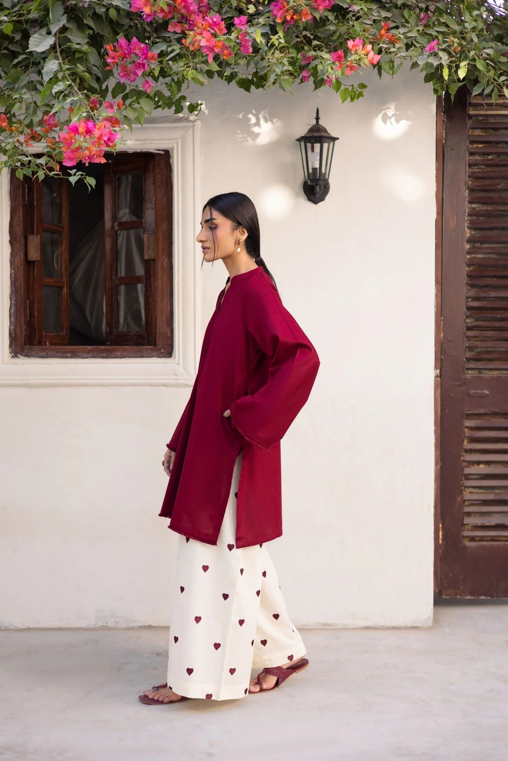 ZARIAH-2PC(EMB)