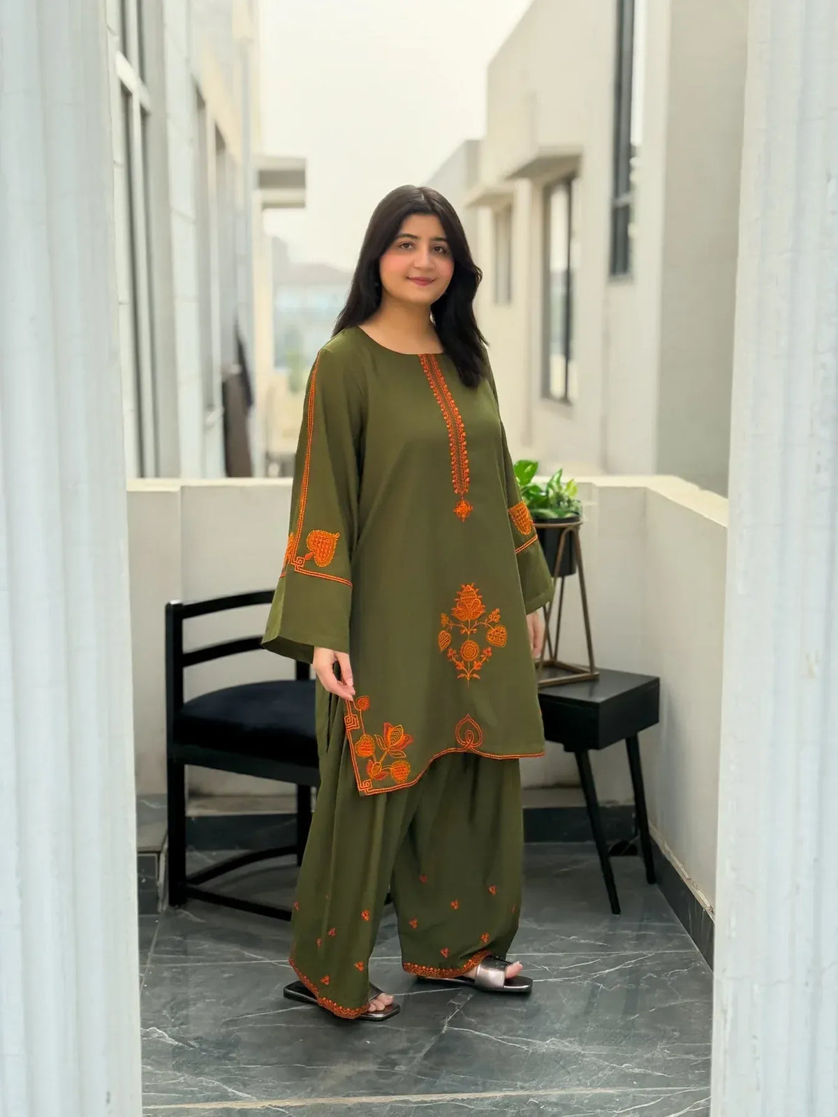 UMZAY LEAF GREEN-2PC(EMB)