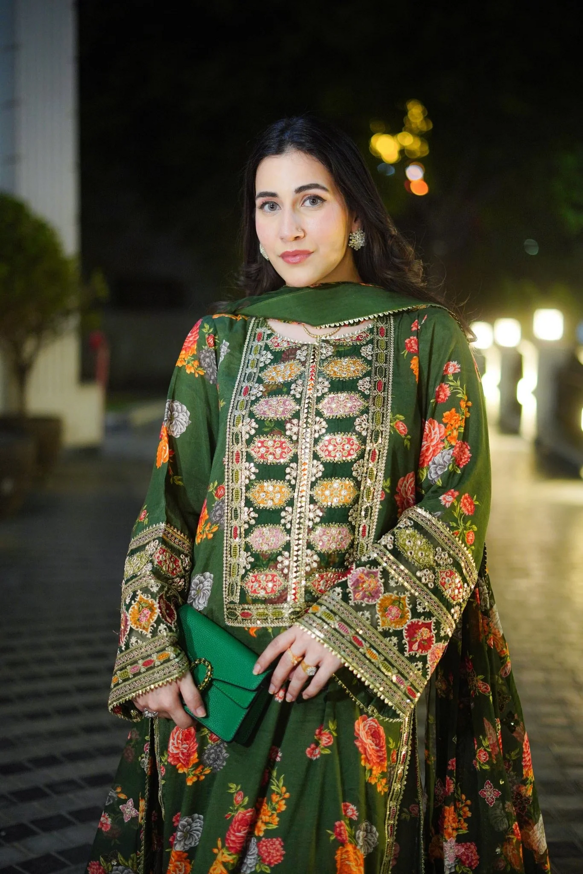 KAREENA-3PC(EMB)