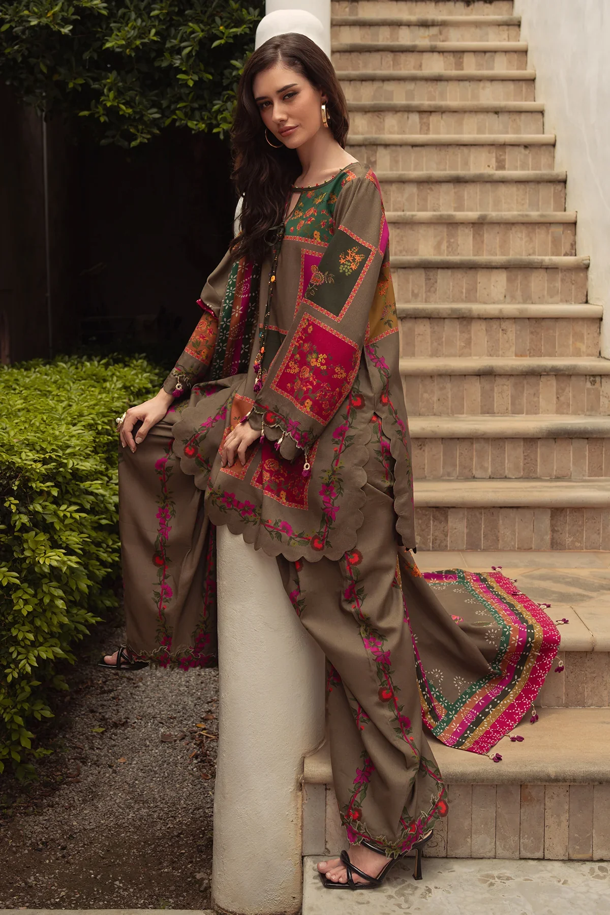 SUNDOORI 3PC PRINTED SUIT