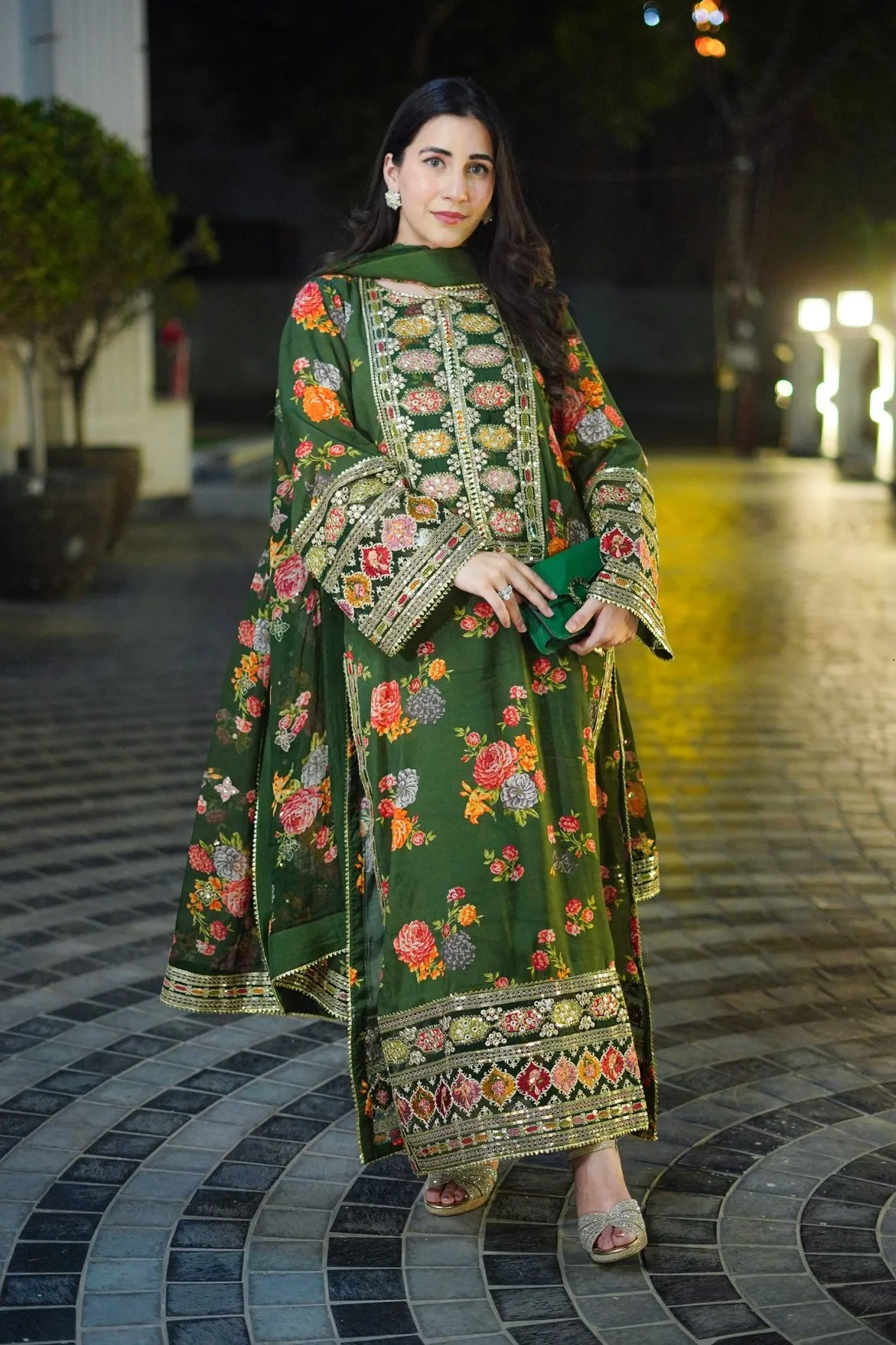 KAREENA-3PC(EMB)