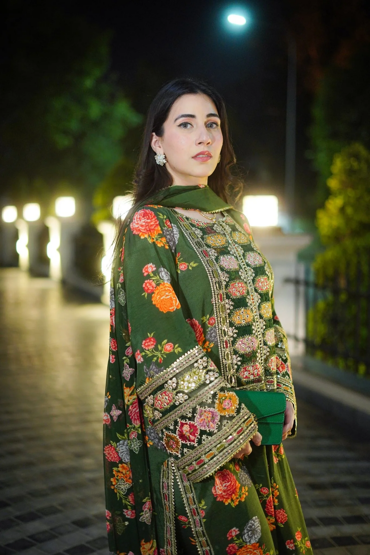 KAREENA-3PC(EMB)