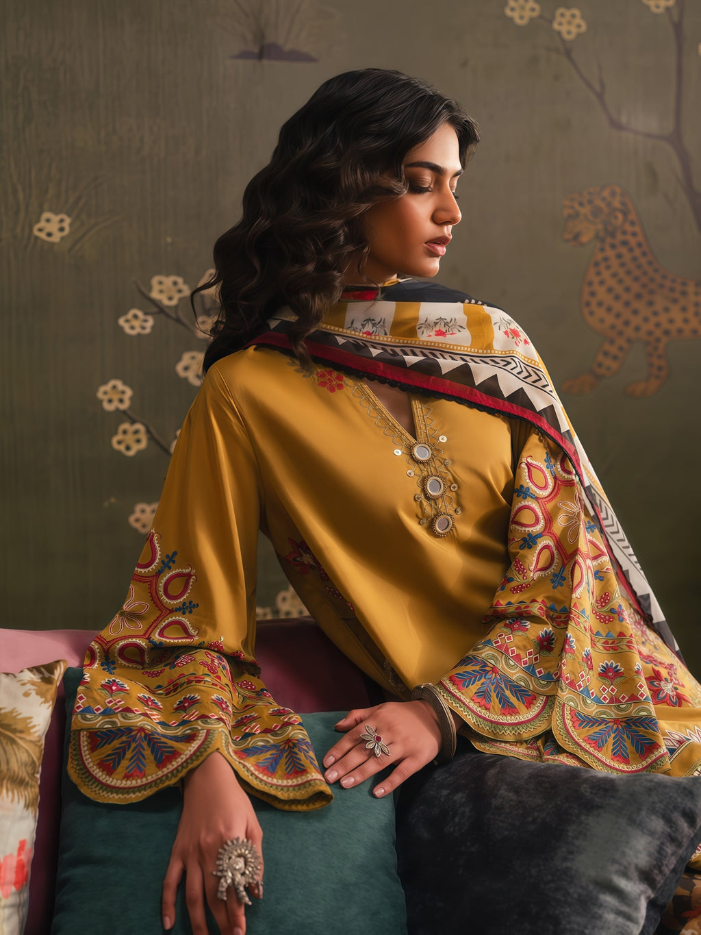SAFINA-3PC(EMB)