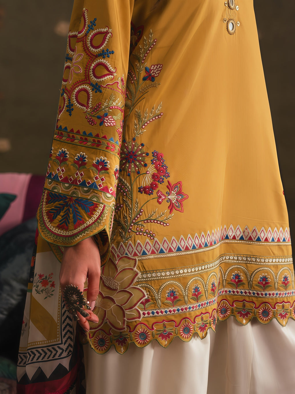 SAFINA-3PC(EMB)