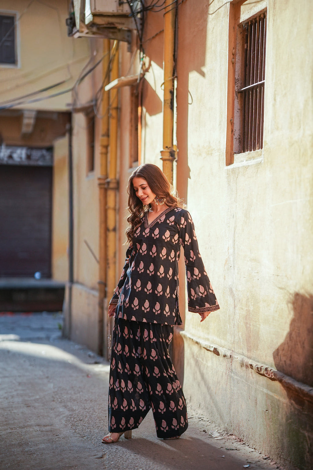 MIDNIGHT CHARM-2PC