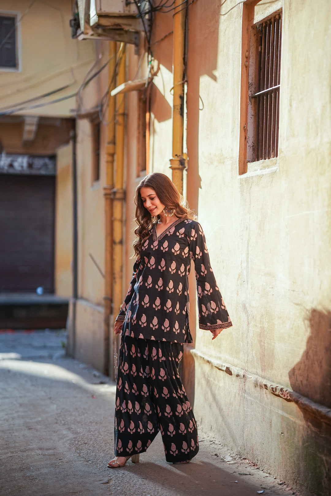 MIDNIGHT CHARM-2PC