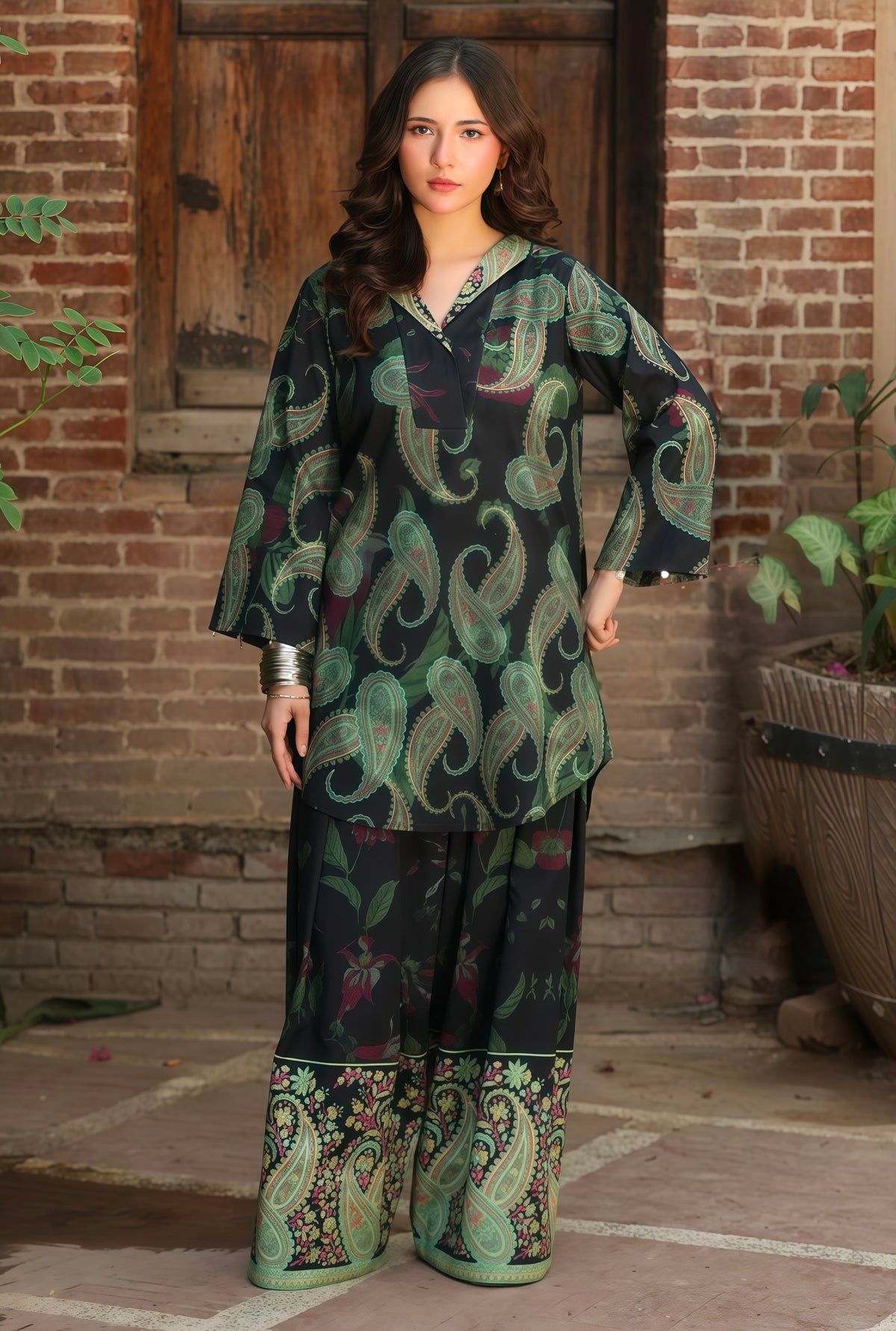 NOIR BLOOM (FARSHI SHALWAR)-2PC